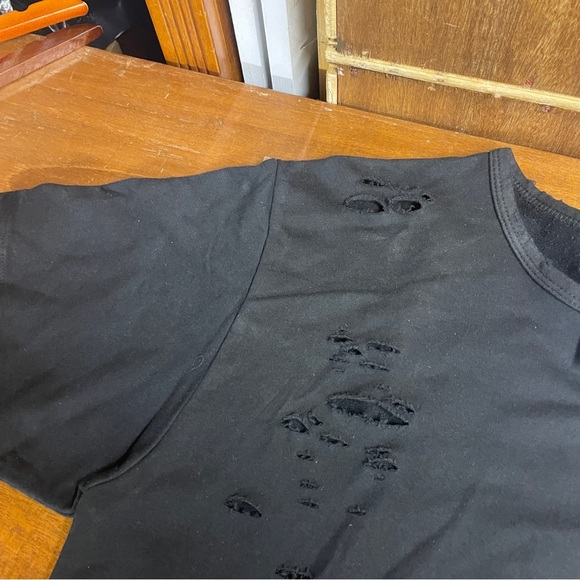EPTM T-Shirt “The Distressed Long Tee” in Black by The Perfect Example T-17 - Picture 5 of 8